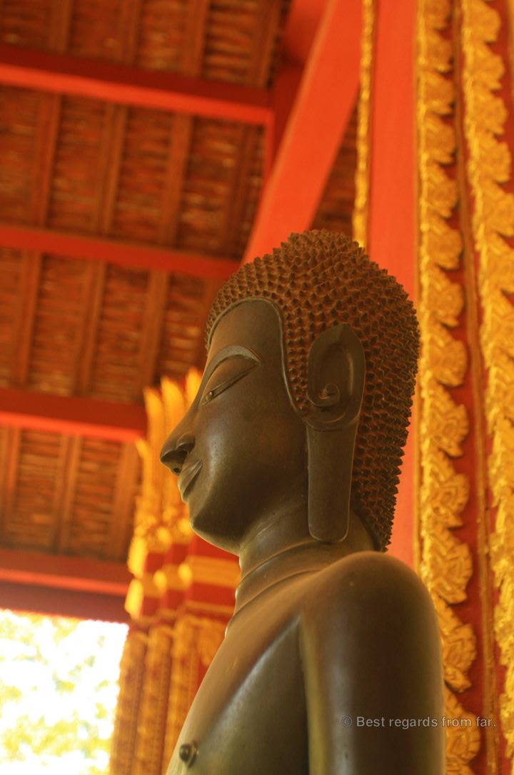 Buddha statue at Wat Phra Keo temple.