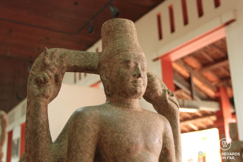 Stone statue of Harihara from the 8th-9th century.