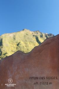 View on Piton des Neiges, the highest peak of Reunion Island, on the exclusive multiday hike through the 3 cirques.