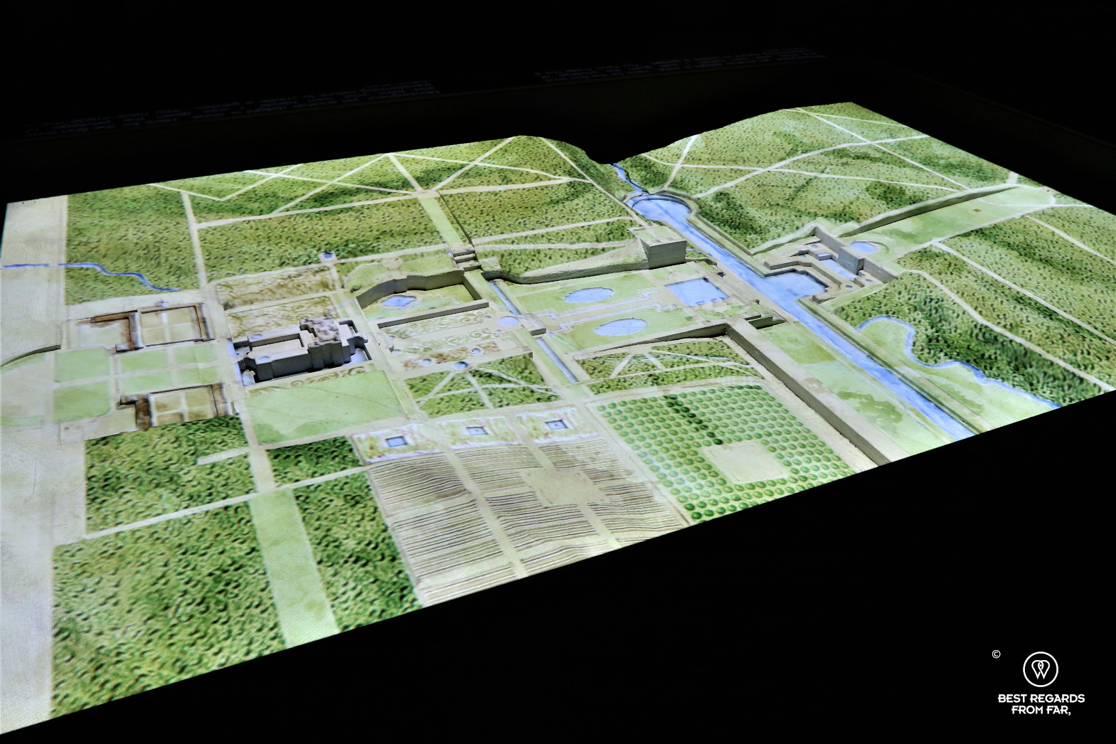 3D rendering of the gardens of Vaux-le-Vicomte showing elevation and rivers