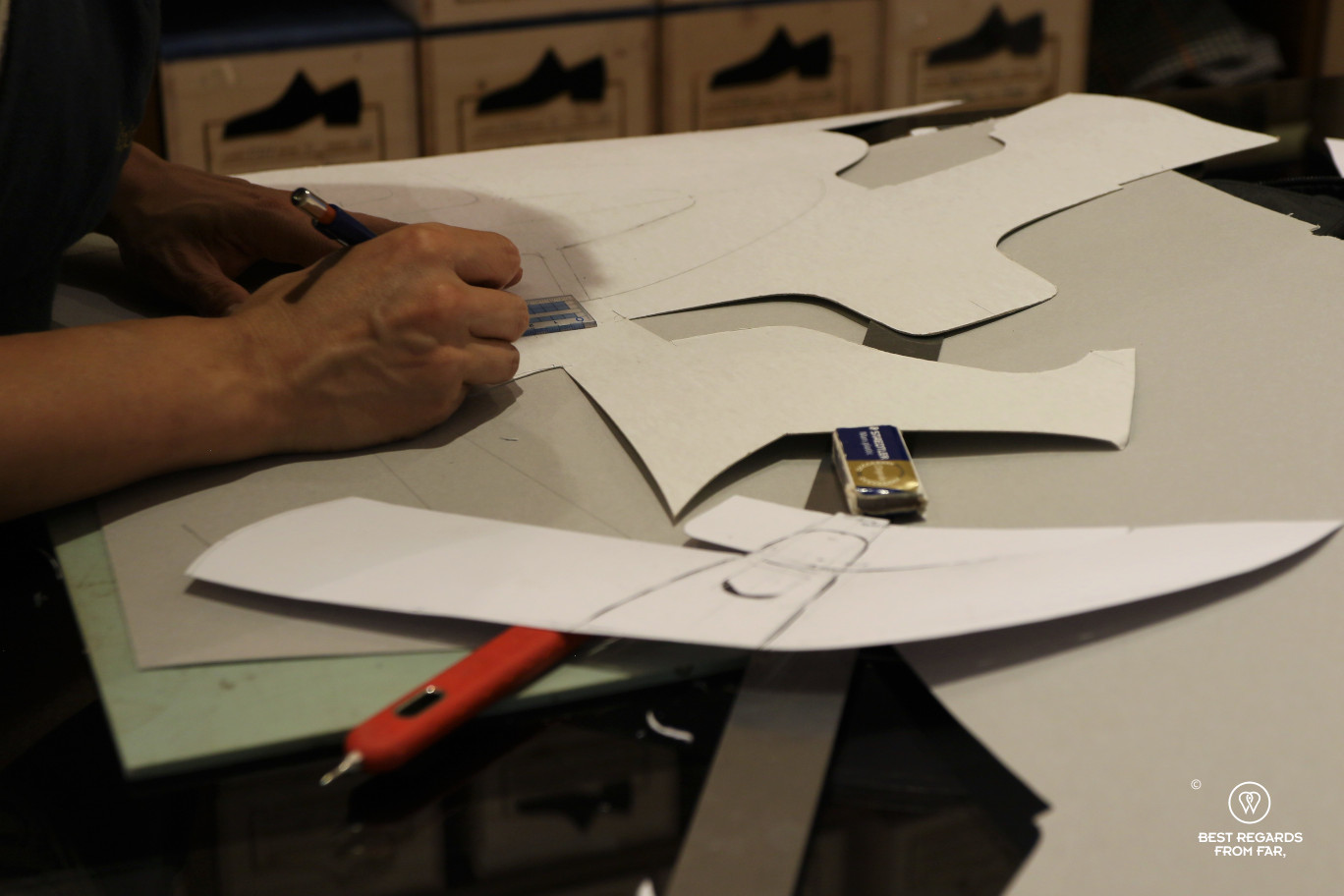 The crafts of Florence: designing a leather shoe.