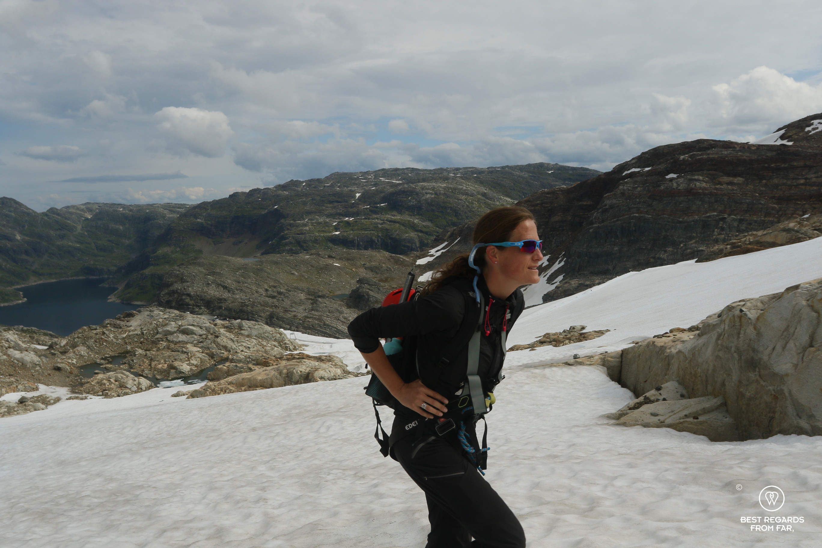 Author Marcella van Alphen progressing towards the Fonna Glacier