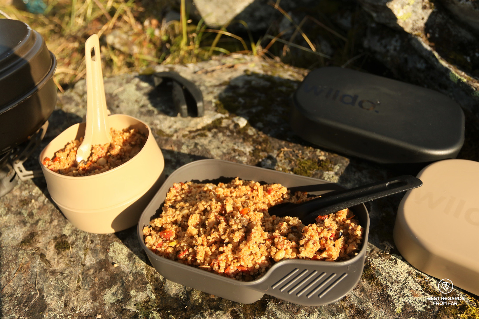 A warm GlobeTrotter quinoa meal on the Kinnarodden hike