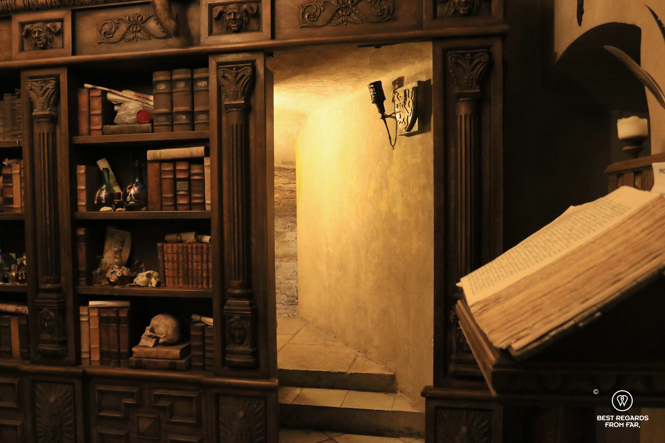 The secret entrance to the alchemist's lab, Speculum Alchemiae Museum, Prague