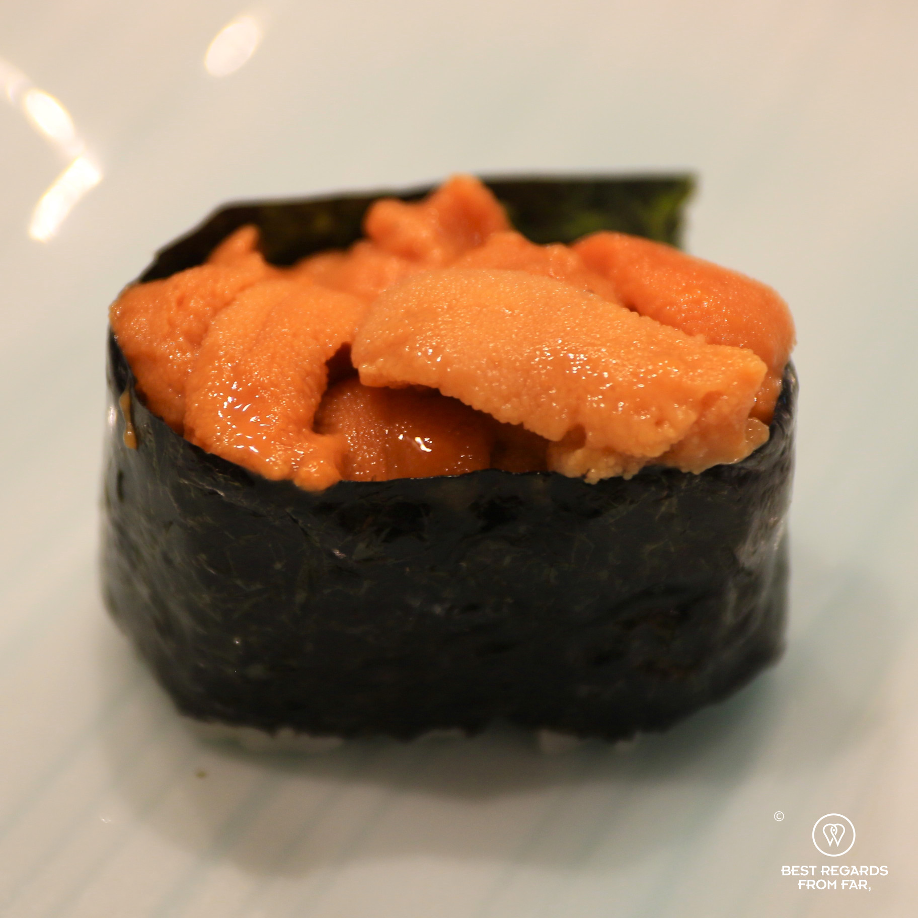 Green sea urchin sushi (Bafun uni)