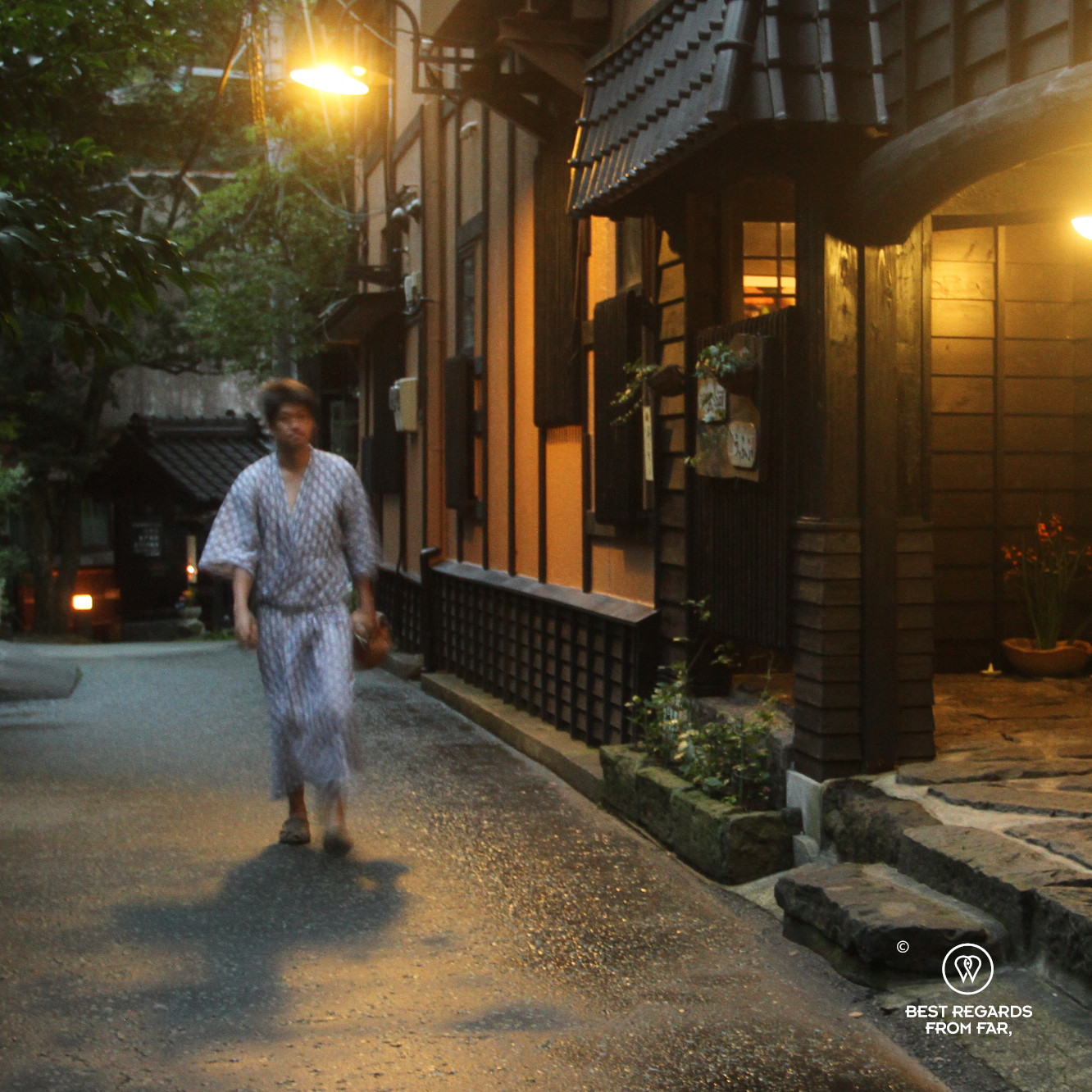 Onsen hopping in yukata in Kurokawa, Kyushu