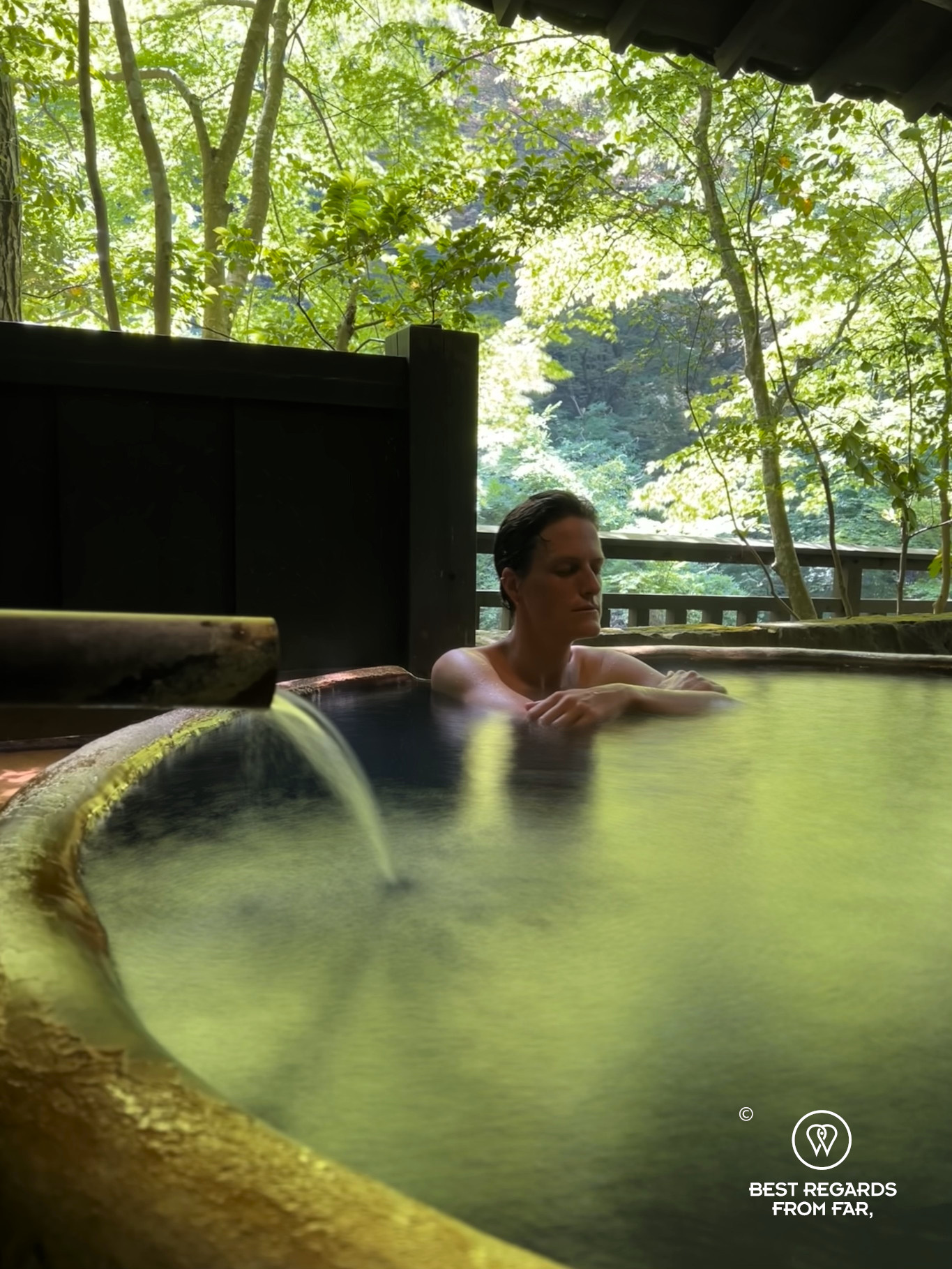 Relaxing in an onsen in a ryokan of Kurokawa