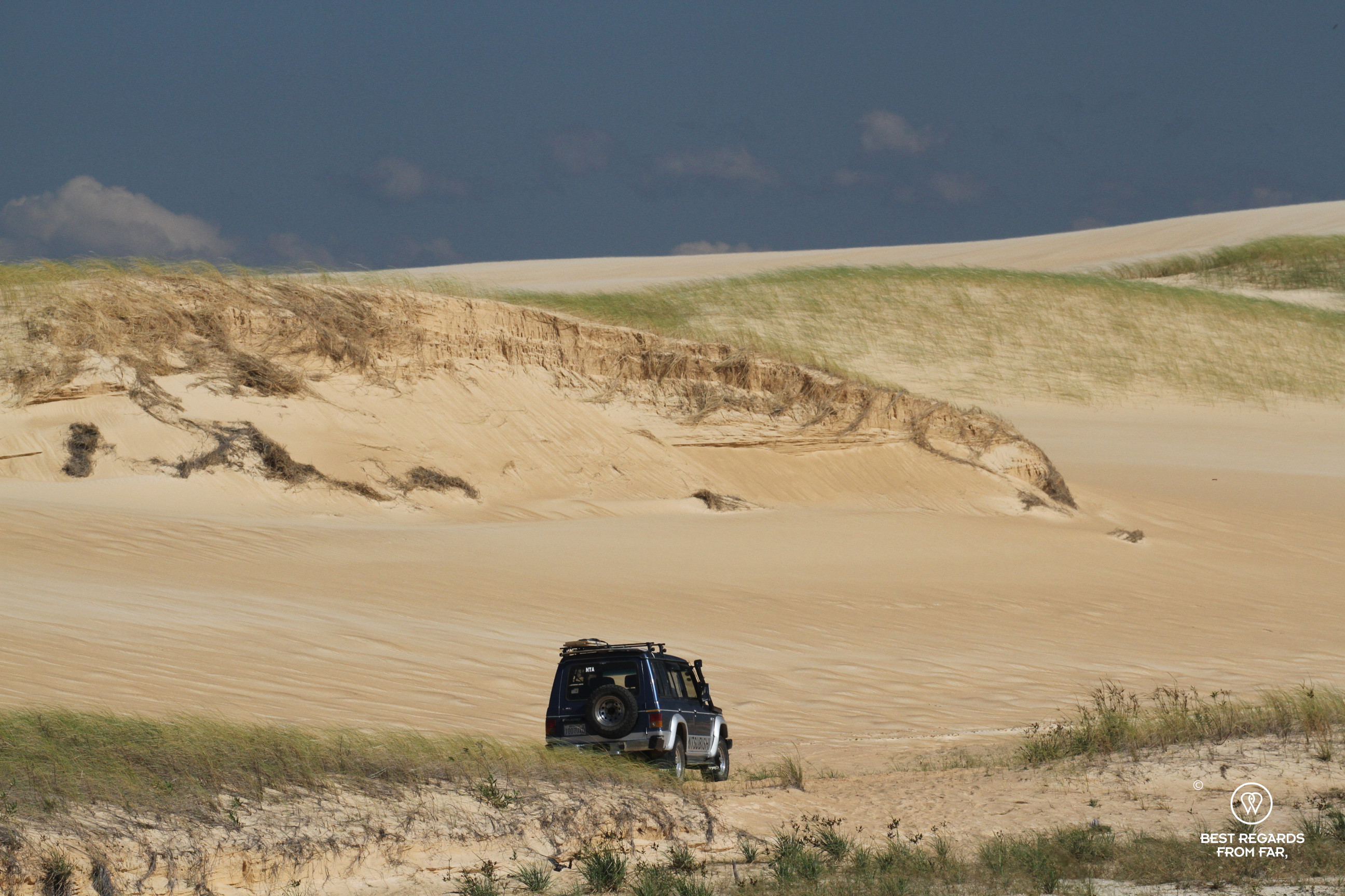 4x4 by sand dune in Lomas de Arena, Bolivia.