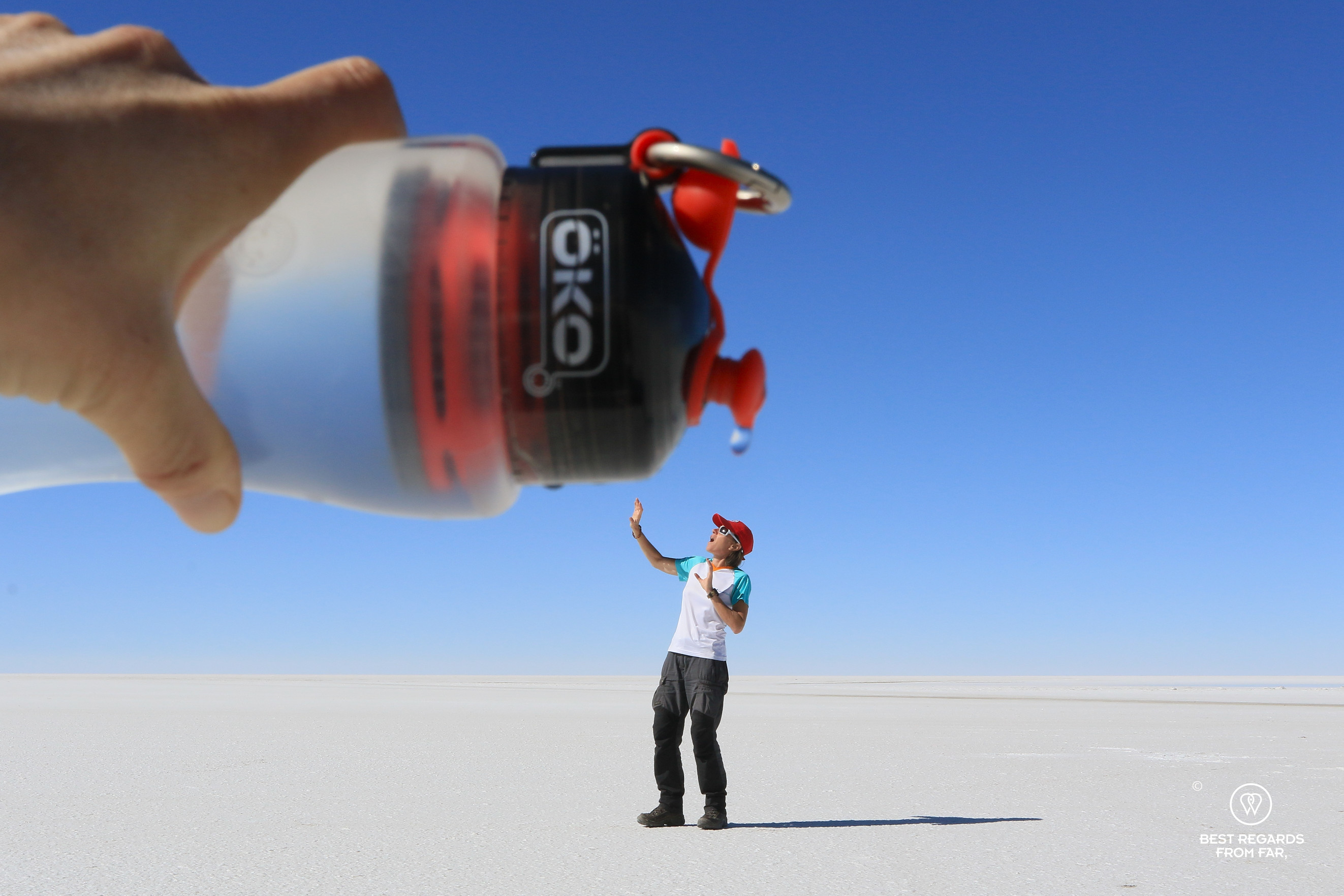 Play with perspective in the Salar de Uyuni.