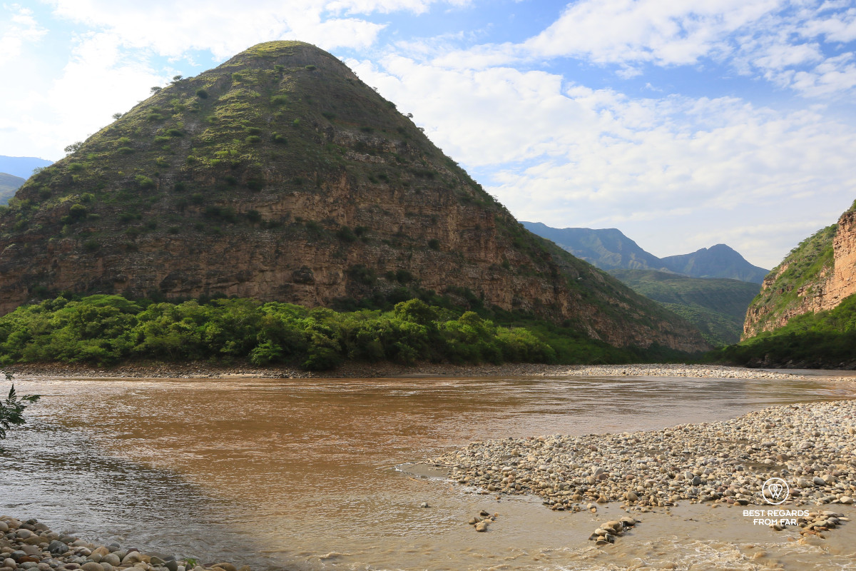 Confluence of the Rio Chicamocha and Rio Suarez from the river.