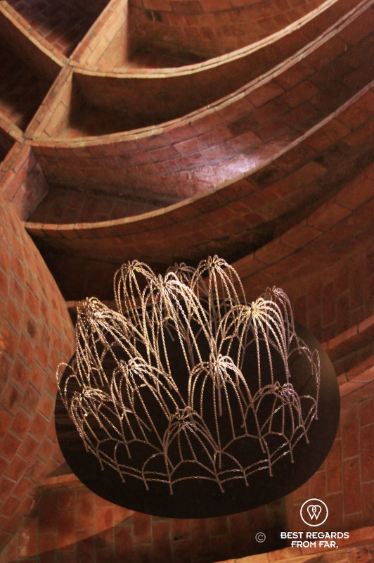 Gaudi’s method to size his parabolic arches.