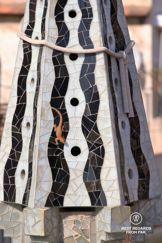 Detail of a chimney of Palau Güell with a salamander.